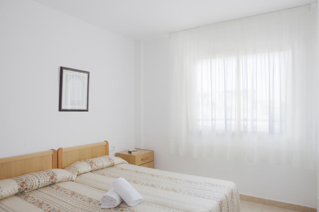 Suite Apartments Arquus Salou Room photo